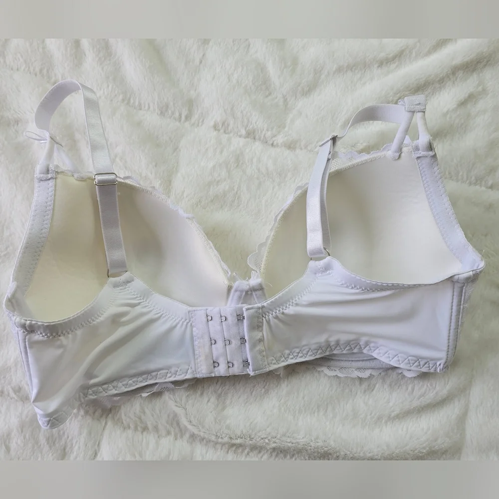 NWOT 2pk Lace Bras Size 36D